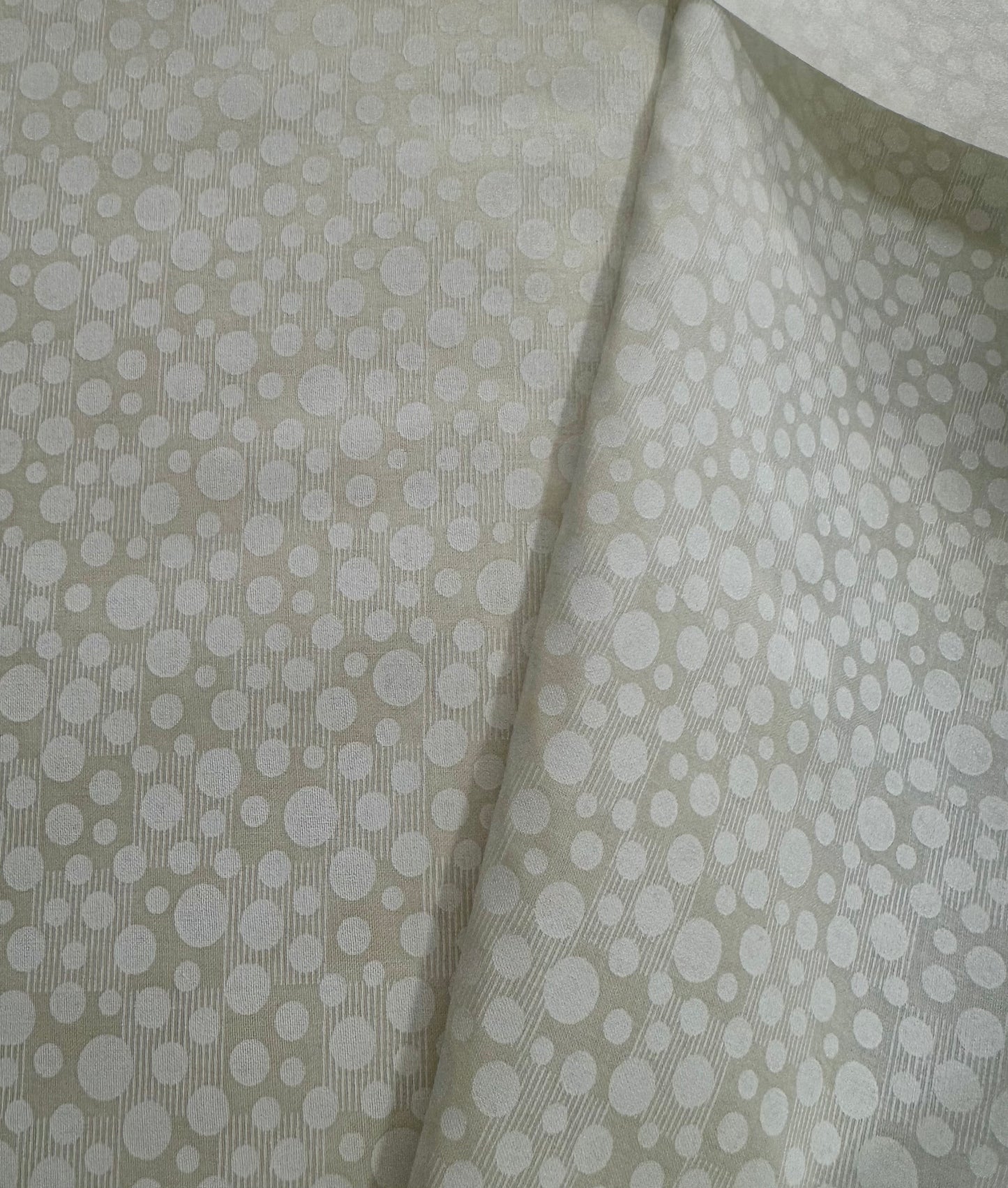 Monotones: Circles White on Cream sp-44261-wt-a7-110b-a25 from TC Studio