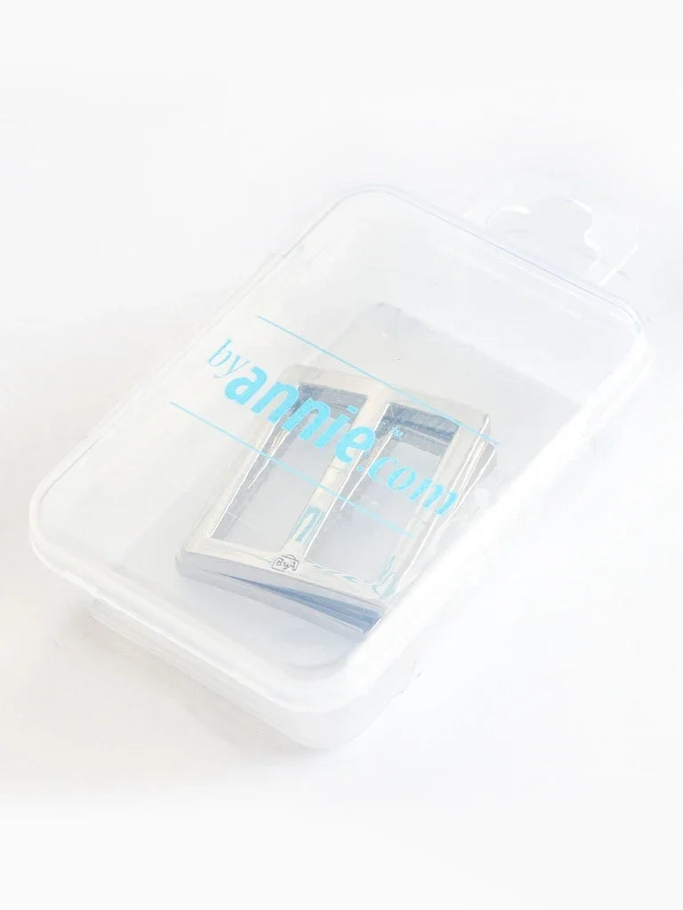Widemouth belt sliders in clear plastic storage case
