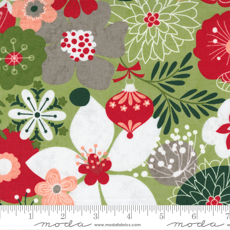 last chance one yard cut Carols Modern Floral Large Print from Moda Fabrics Sold by the Half Yard