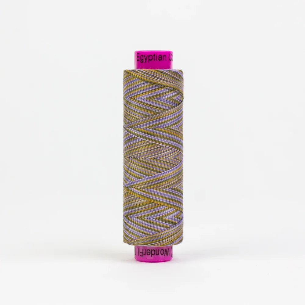 Multicolor zigzag thread spool, cylindrical with wrapped fiber strand