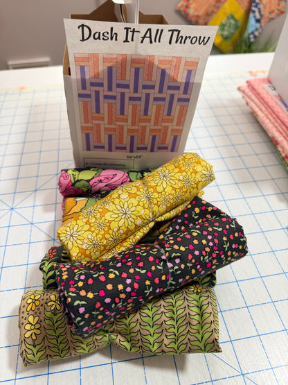 Dash It All Throw 6-Pack Quilt Bundle Flowers on Main