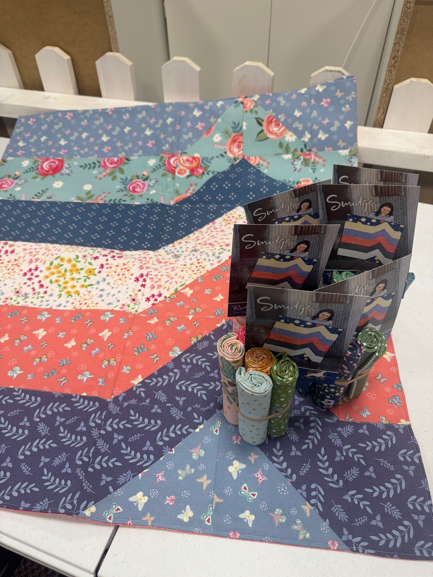 NEW BUNDLE! FREE PATTERN with Purchase of Fat Quarter Bundle