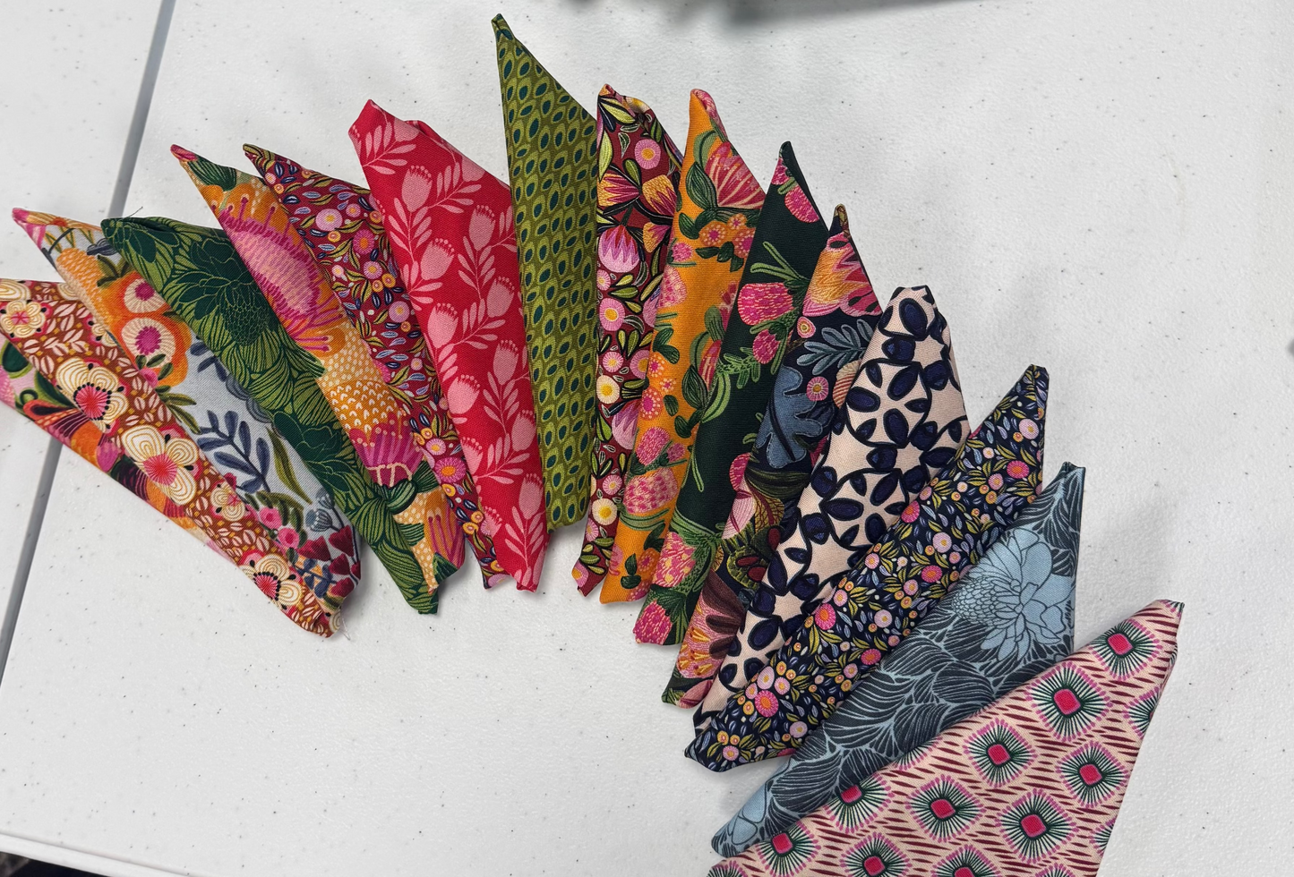Paradise Blooms Fat Quarter Bundle