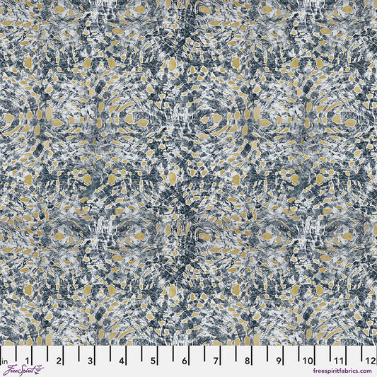 Eclipse Moon Phase - Umbra PWSS052.UMBRA by Sarah Sczepanski from FreeSpirit Fabrics