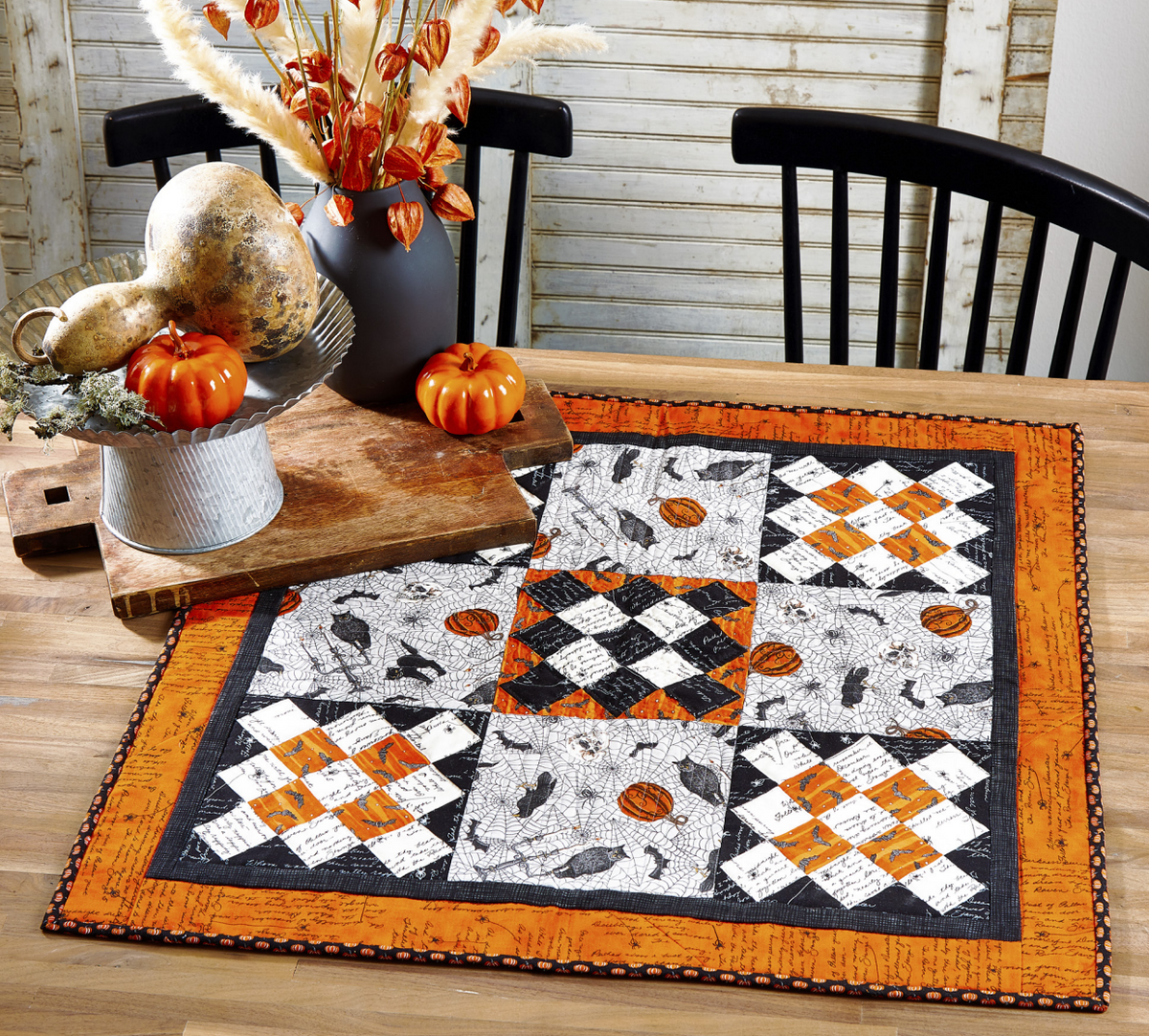 Terrifyingly Simple Halloween Table Topper - Free Pattern
